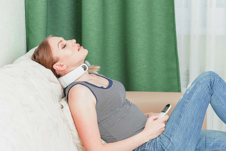 Nackenmassagegeräte