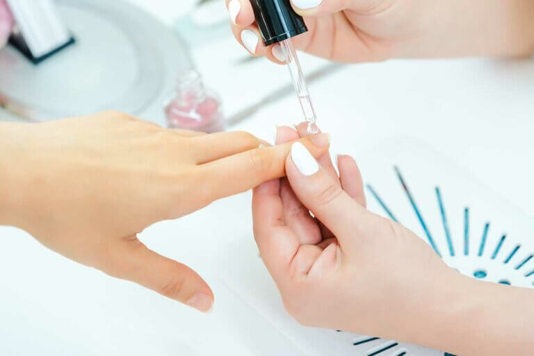 Nagelpflegeöle